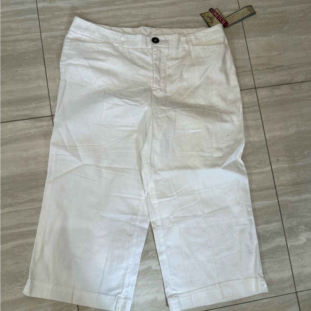 White Capris for Women 14W flat front stretch 4 pocket straight leg nwt
